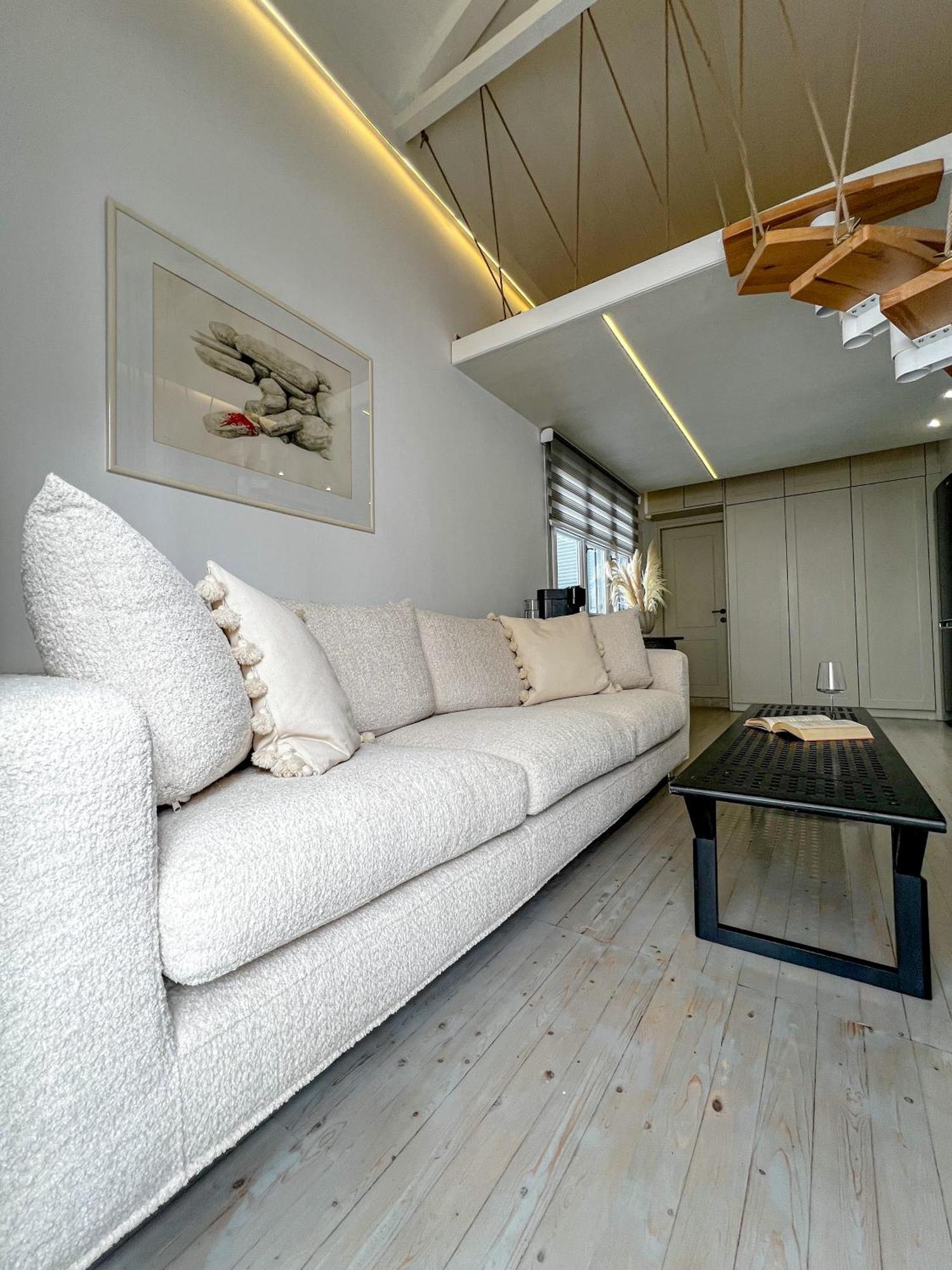 Pearl House Apartment ไฮดรา ภายนอก รูปภาพ